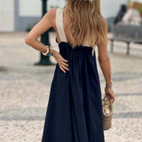 Vestito con scollatura a V e schiena scoperta