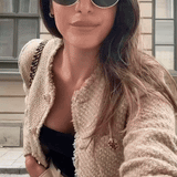 Giacca in Tweed Corta Leggermente Sagomata