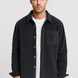 Overshirt con abbottonatura e taschino da uomo