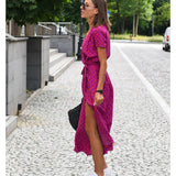 Vestito elegante con scollatura a V