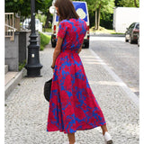 Vestito elegante con scollatura a V
