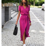 Vestito elegante con scollatura a V