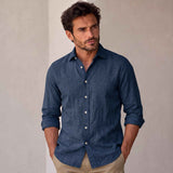 Camicia a maniche lunghe con colletto classico da uomo