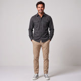 Overshirt con tasche sul petto e bottoni da uomo