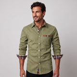 Camicia a maniche lunghe con dettagli a quadri a contrasto da uomo