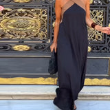 Vestito con scollatura a V e schiena scoperta