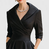 Vestito Midi Elegante con Sottile Luccichio