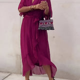 Vestito in chiffon leggero con scollatura a V