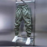Pantaloni Uomo dal Design Moderno e Audace