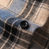 Overshirt a quadri con abbottonatura casual da uomo