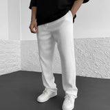 Pantaloni Uomo Ampi dal Design Minimalista