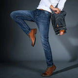 Jeans Uomo Elasticizzati a Taglio Aderente