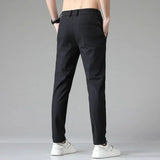 Pantaloni Uomo Casual dal Taglio Moderno